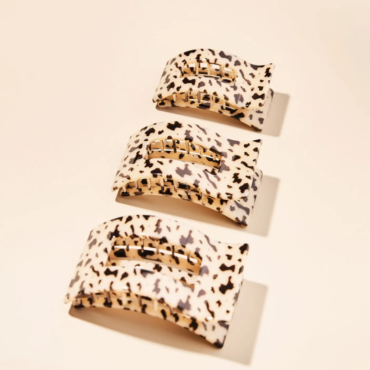 Blonde Tortoise Large Flat Rectangle Hair Clip