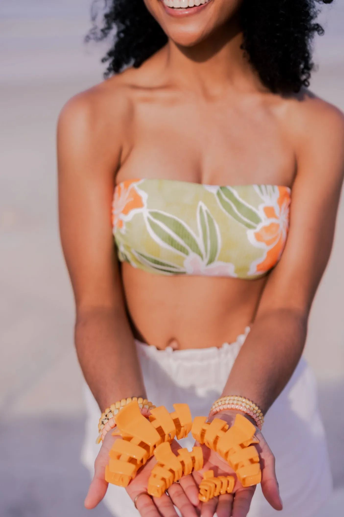 Classic Mango for it! Large Claw Hair Clip