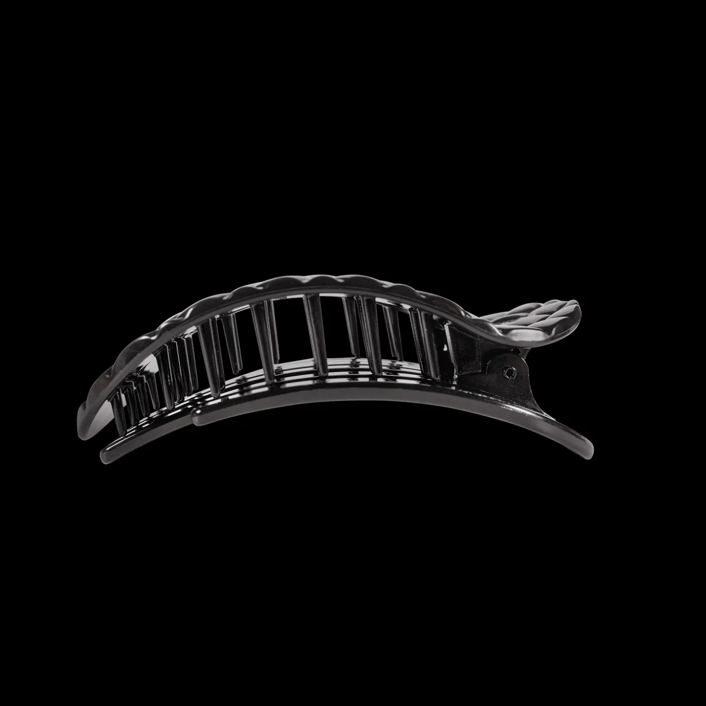 Jet Black Quilted Medium Flat Round Hair Clip