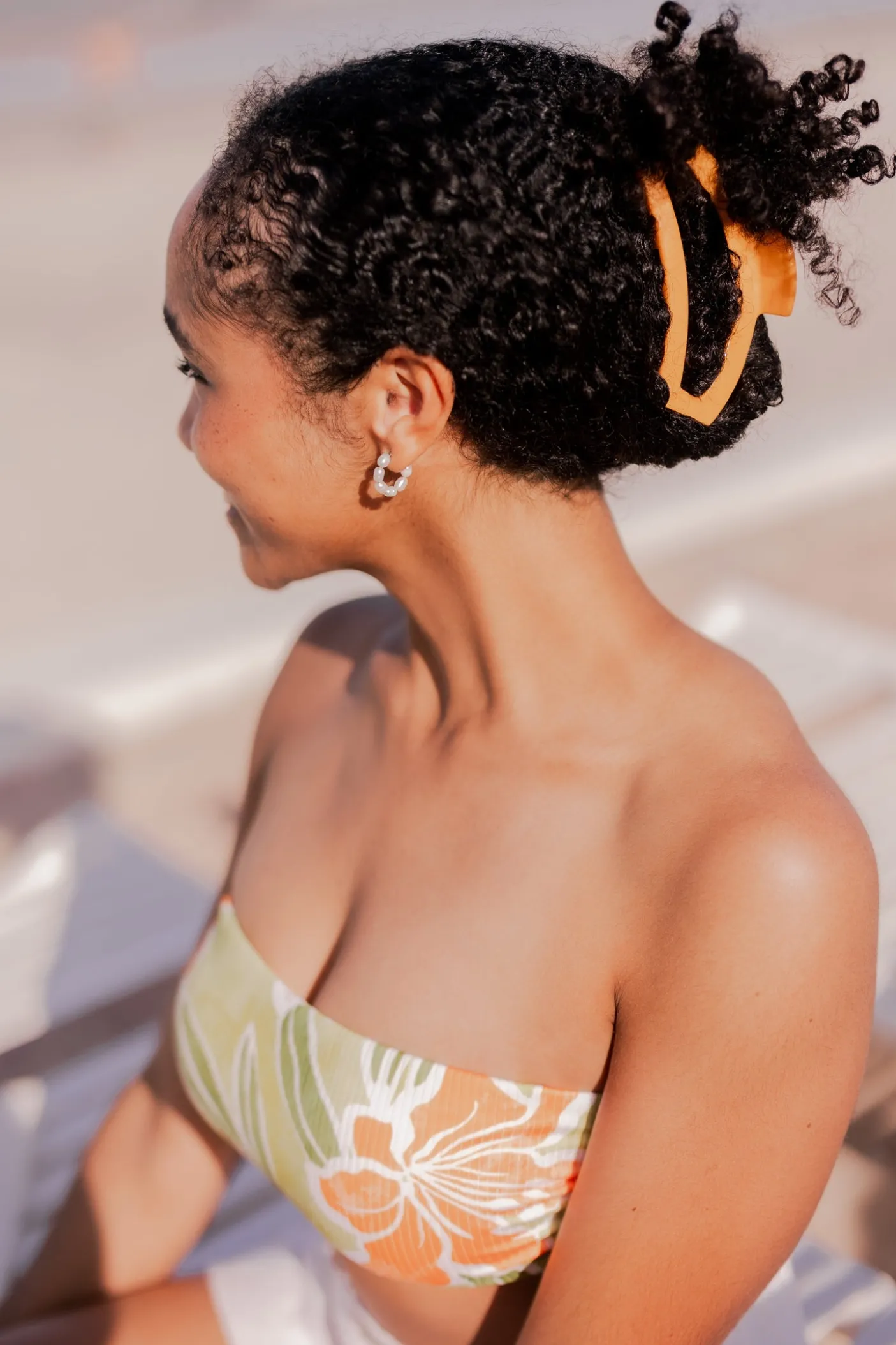 Open Mango for it! Large Claw Hair Clip