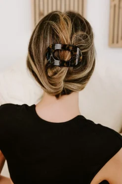 Tortoise Small Flat Round Hair Clip